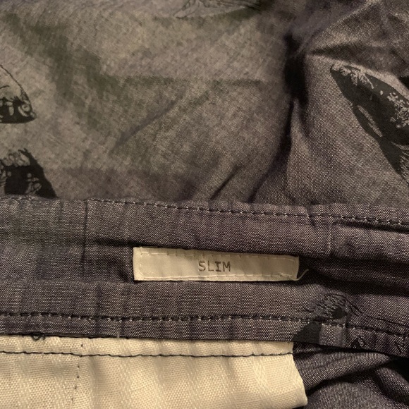 Alamont - fish shorts.  Light cotton. Good condit - Picture 6 of 6